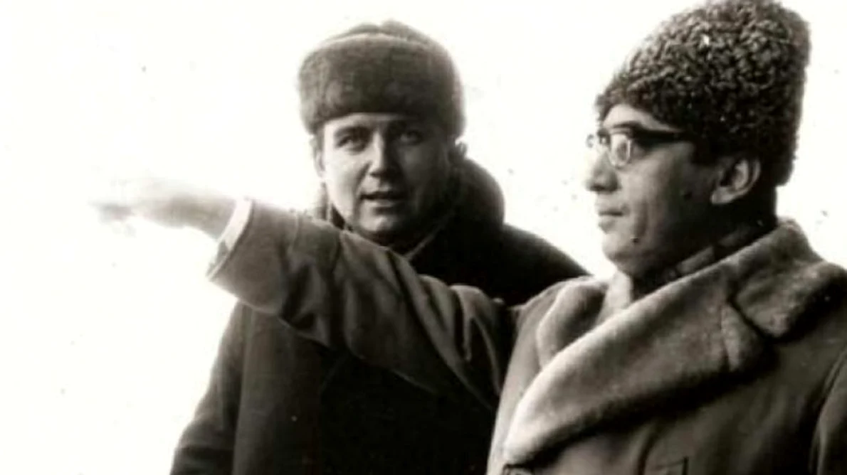 Ceauşescu a blamat întâlnirea poetului Păunescu cu Ion Iliescu jpeg