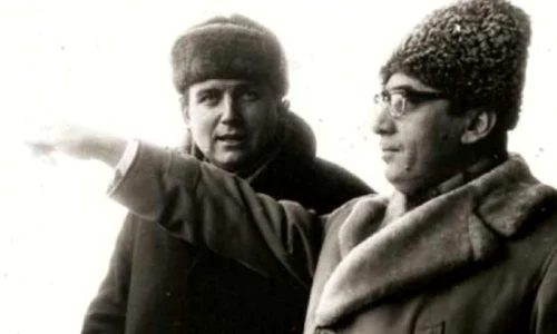 Ceauşescu a blamat întâlnirea poetului Păunescu cu Ion Iliescu jpeg