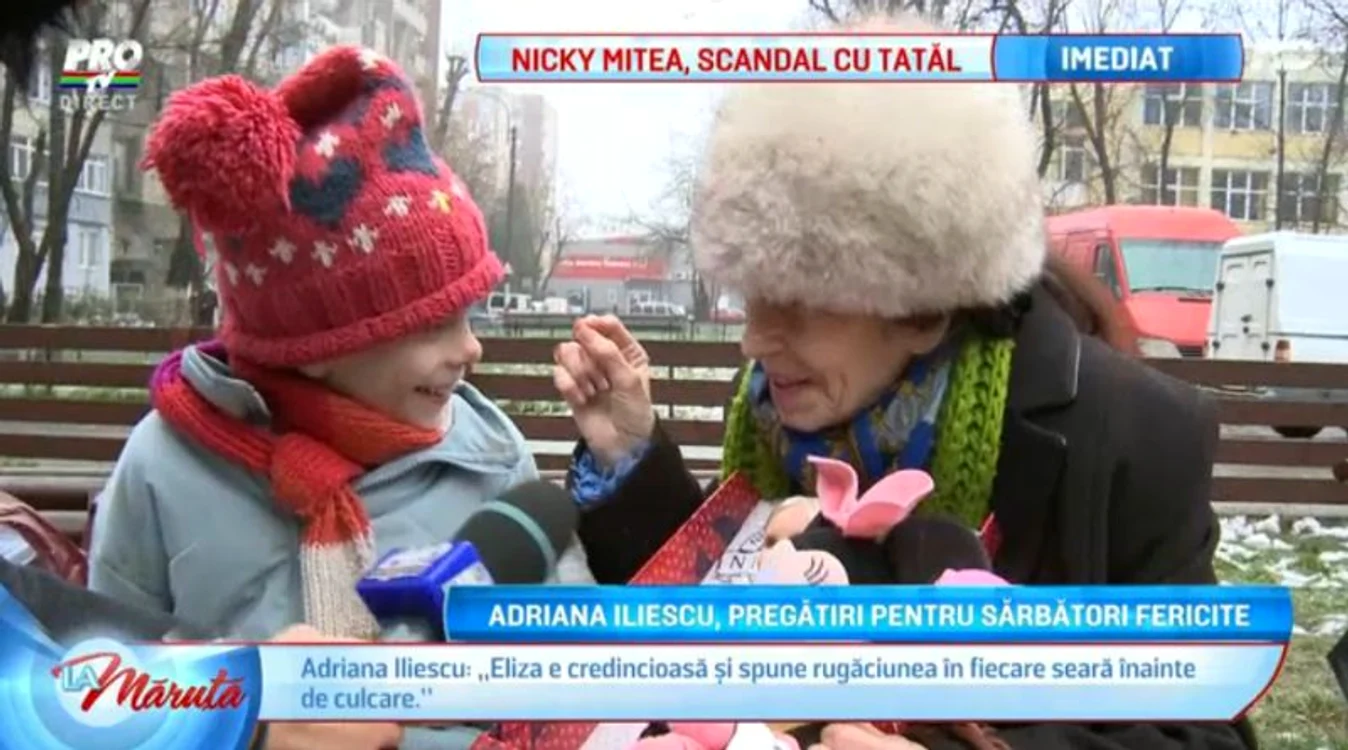 Eliza merge cu mama ei la restaurant şi îşi comandă friptură