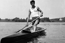 1968 Snagov Patzaichin canoe pagaie1 jpg
