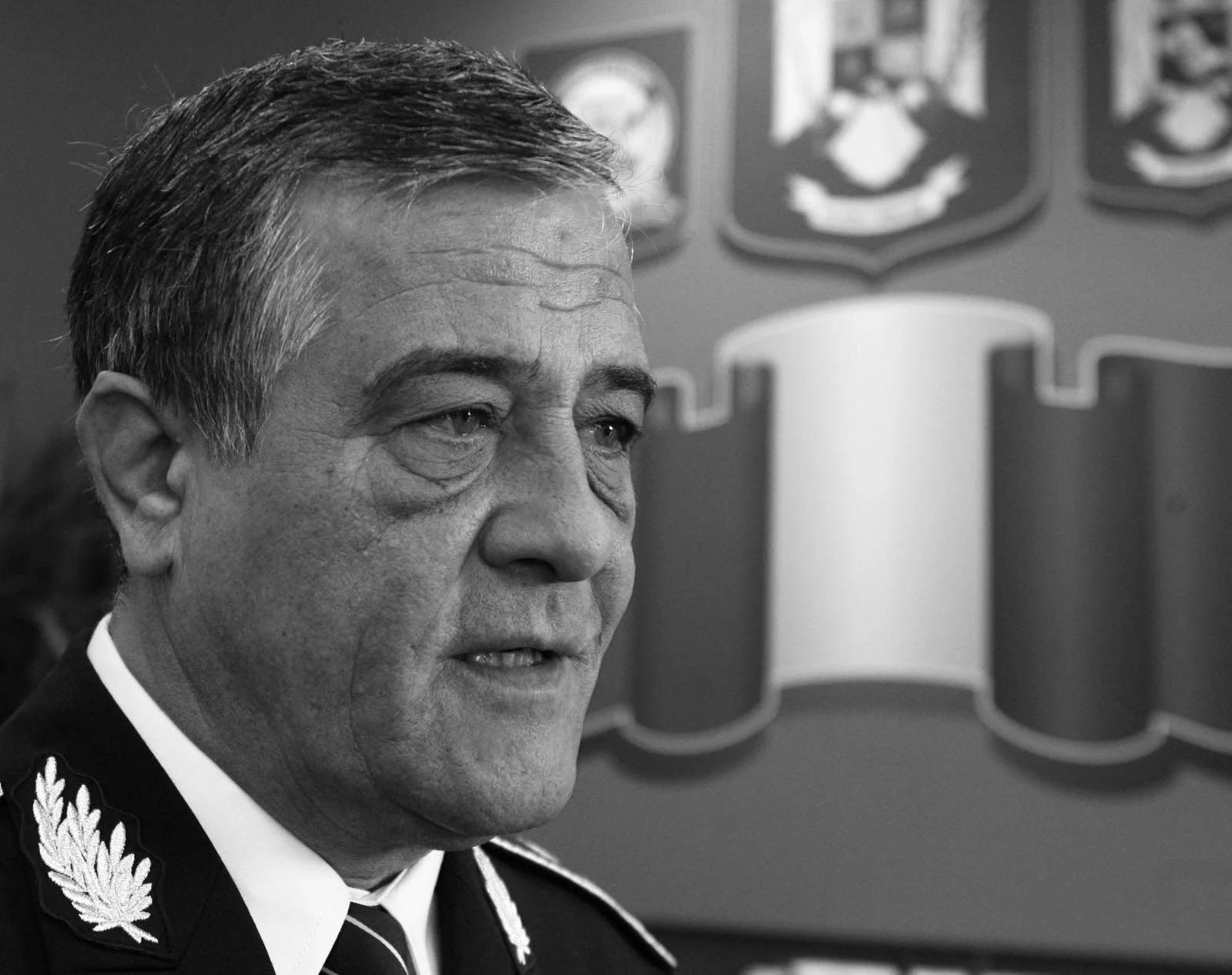 A murit generalul Costică Voicu, fost șef al Poliției Române și rector al Academiei de Poliție. Avea 74 de ani