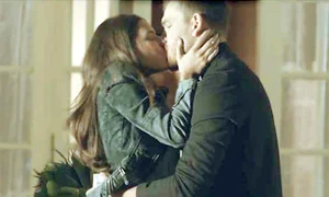 Alice se sărută  cu Peter Pop jpeg