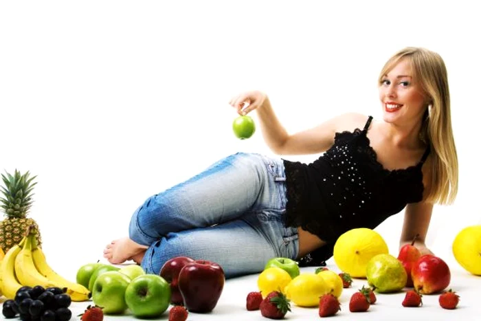 Viitoarele mămici ar trebui să adopte un meniu pe bază de fructe şi legume proaspete