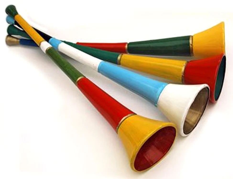 Trăiască vuvuzela liberă! jpeg