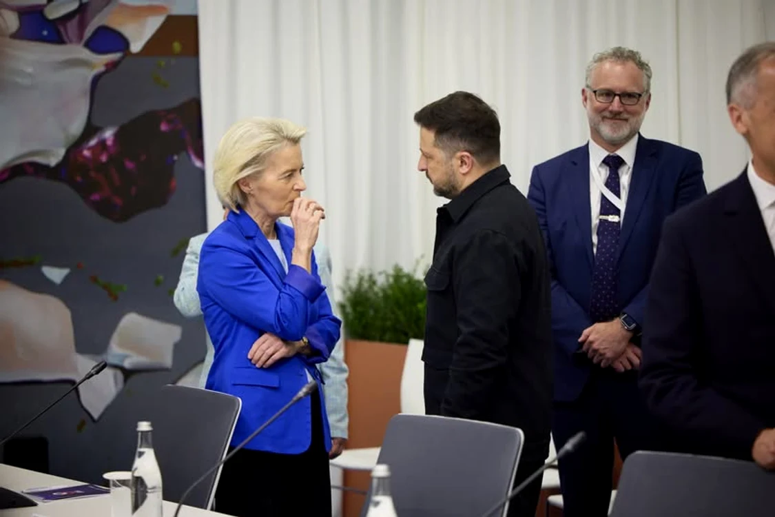 Volodimir Zelenski și Ursula von der Leyen, la Erevan. FOTO FB Volodimir Zelenski