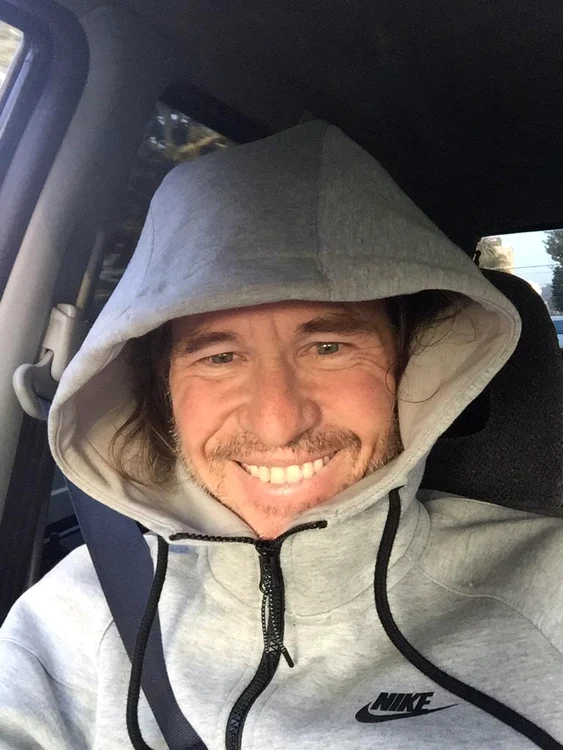 Val Kilmer îşi neagă boala cu vehemenţă