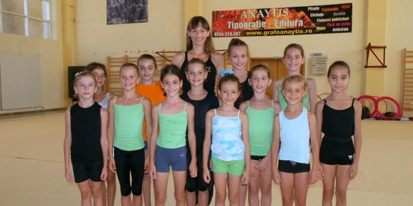 În numai trei ani de la înființare, lotul de gimnastică ritmică de la CSM a obținut zeci de medalii (foto: A. Policală)