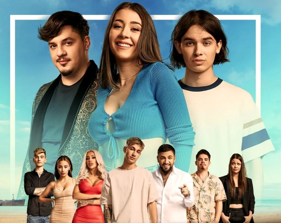 Nicole Cherry are rolul principal în comedia „Romina, VTM!“