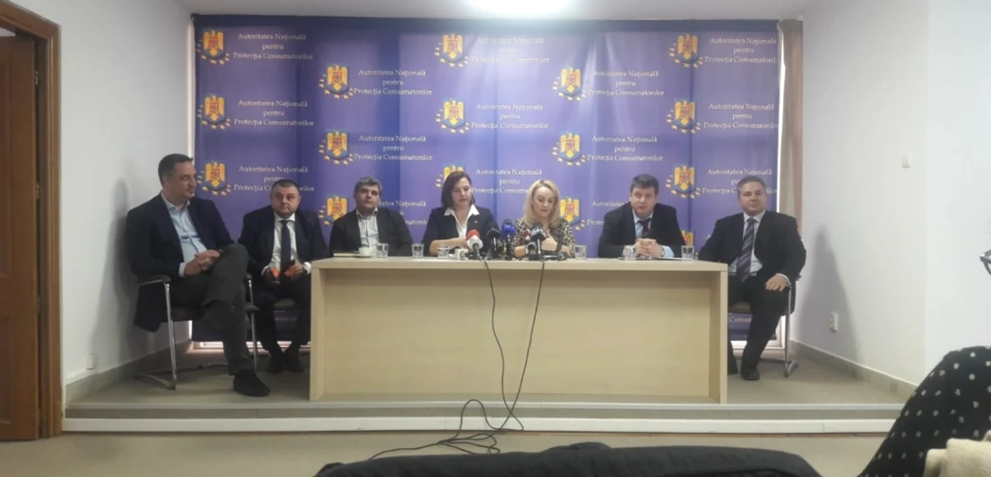 Protecţia Consumatorului a sancţionat şi închis mai multe chioşcuri din şcolile din Capitală FOTO: Adevărul