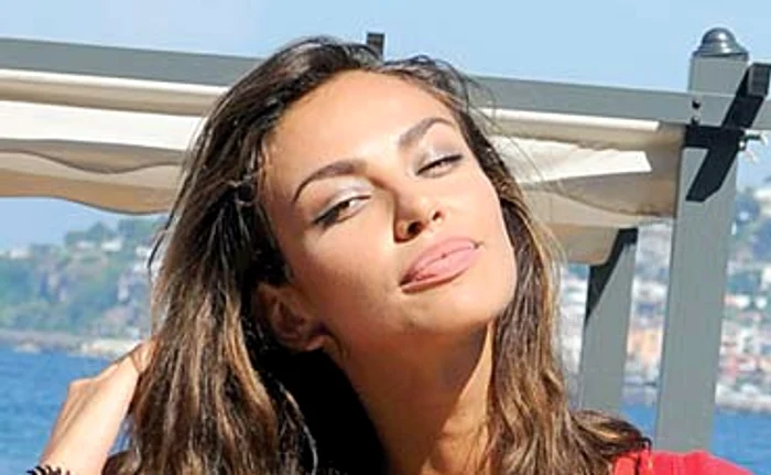 Mădălina Ghenea, primită ca o divă la Festivalul de Film de la Ischia