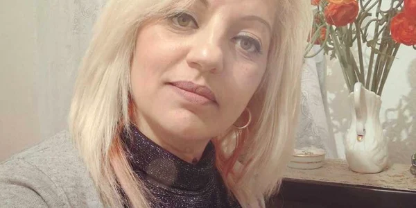 elisabeta lacatusu facebook