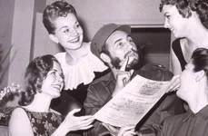 Prima vizită a lui Fidel Castro în SUA: îndrăgit de popor, respins de guvern jpeg