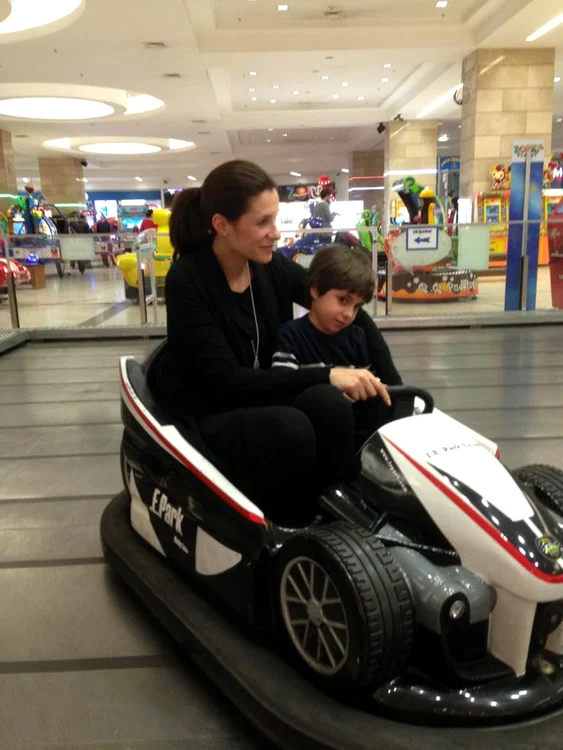 Iuliana Tudor este cea mai fericită alături de fiul ei, Tudor