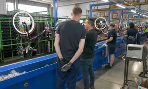 fabrica biciclete jpeg