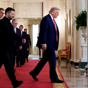 Donald Trump si Zelenski FOTO Profimedia 
