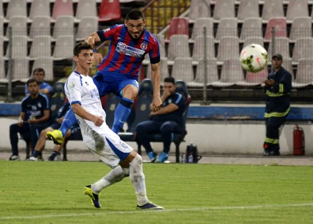 
    Claudiu Keseru  