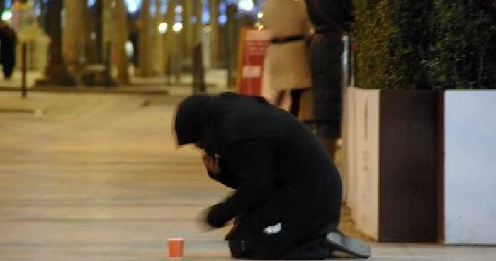 Cersetorii nu mai au voie pe Champs-Elysees