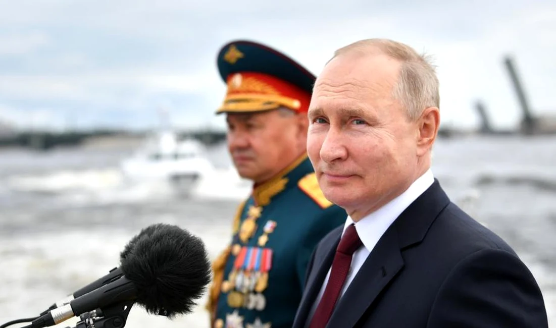 Vladimir Putin și Serghei Șoigu FOTO EPA-EFE