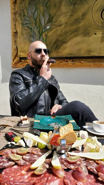 Trabucurile sunt pasiunea lui de 15 ani încoace