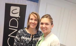Simona alături de  Justine Henin, idolul său jpeg