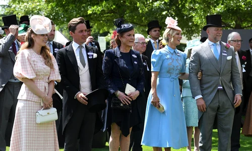 Prințesa Beatrice de York, Edoardo Mapelli Mozzi, Sarah Ferguson, Zara Tindall, Mike Tindall la Royal Ascot   profimedia 1011877534 jpg