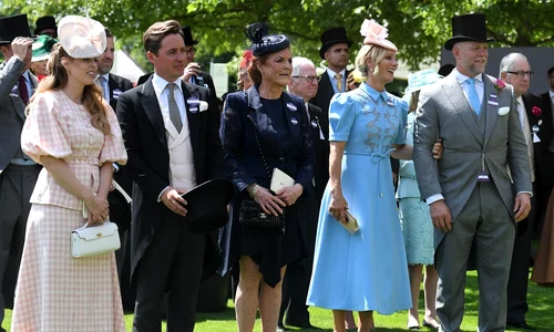 Prințesa Beatrice de York, Edoardo Mapelli Mozzi, Sarah Ferguson, Zara Tindall, Mike Tindall la Royal Ascot   profimedia 1011877534 jpg