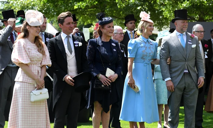 Prințesa Beatrice de York, Edoardo Mapelli Mozzi, Sarah Ferguson, Zara Tindall, Mike Tindall la Royal Ascot profimedia 1011877534 jpg