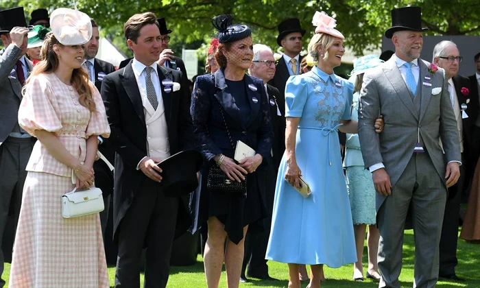 Prințesa Beatrice de York, Edoardo Mapelli Mozzi, Sarah Ferguson, Zara Tindall, Mike Tindall la Royal Ascot   profimedia 1011877534 jpg