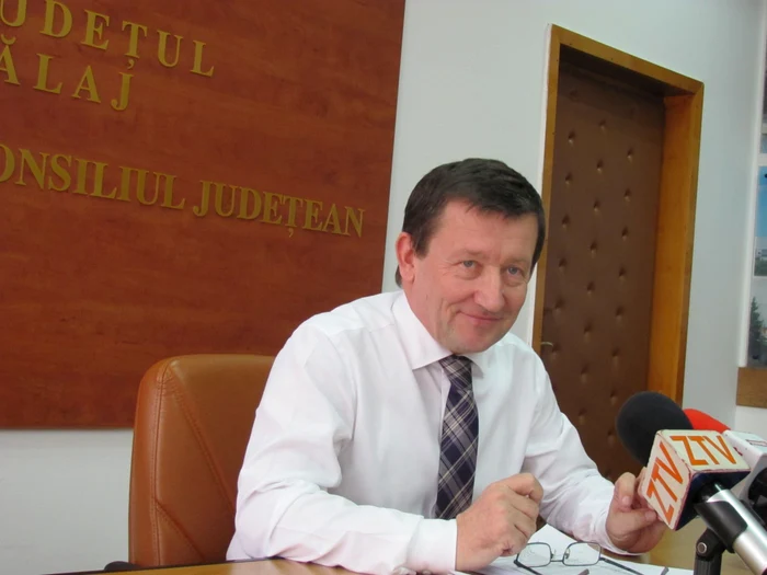 Tiberiu Marc spune că de controlul modului în care primăriile îşi întocmesc bugetul ar trebui să se ocupe Consiliul Judeţean FOTO Olimpia Man
