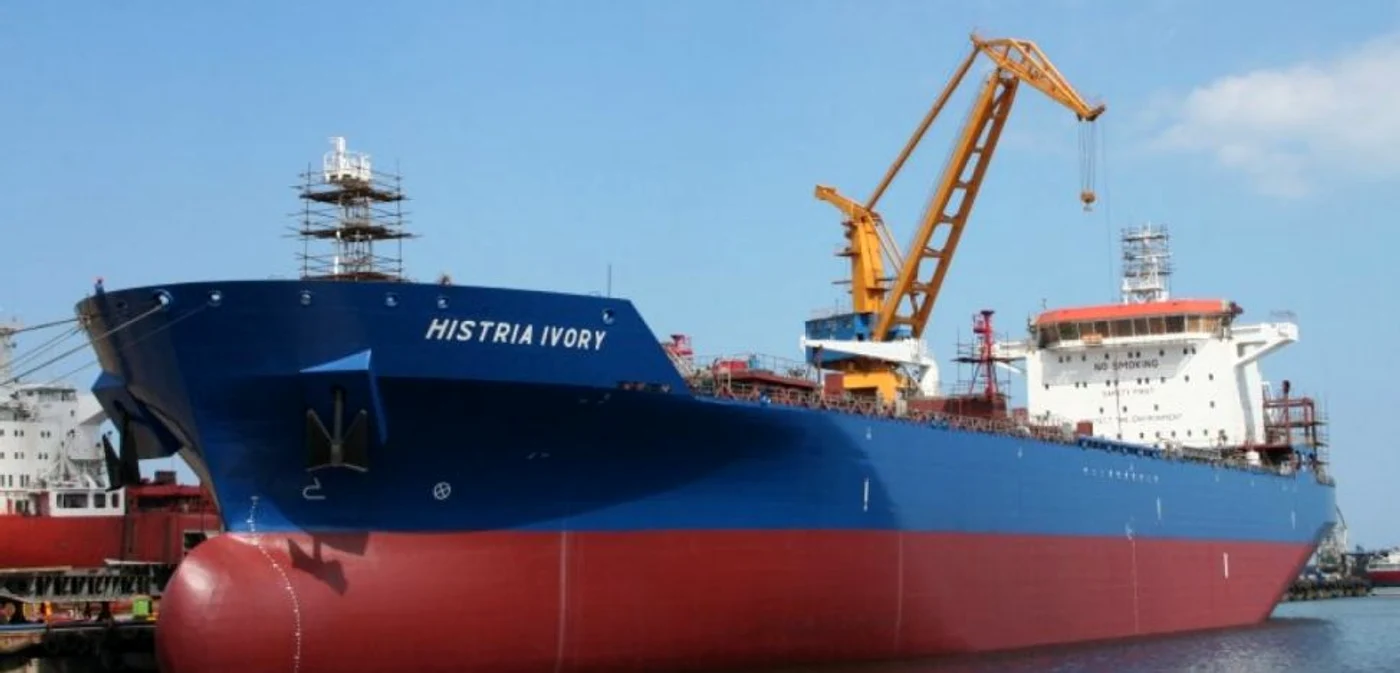 Nava pe care se aflau marinarii FOTO SNC