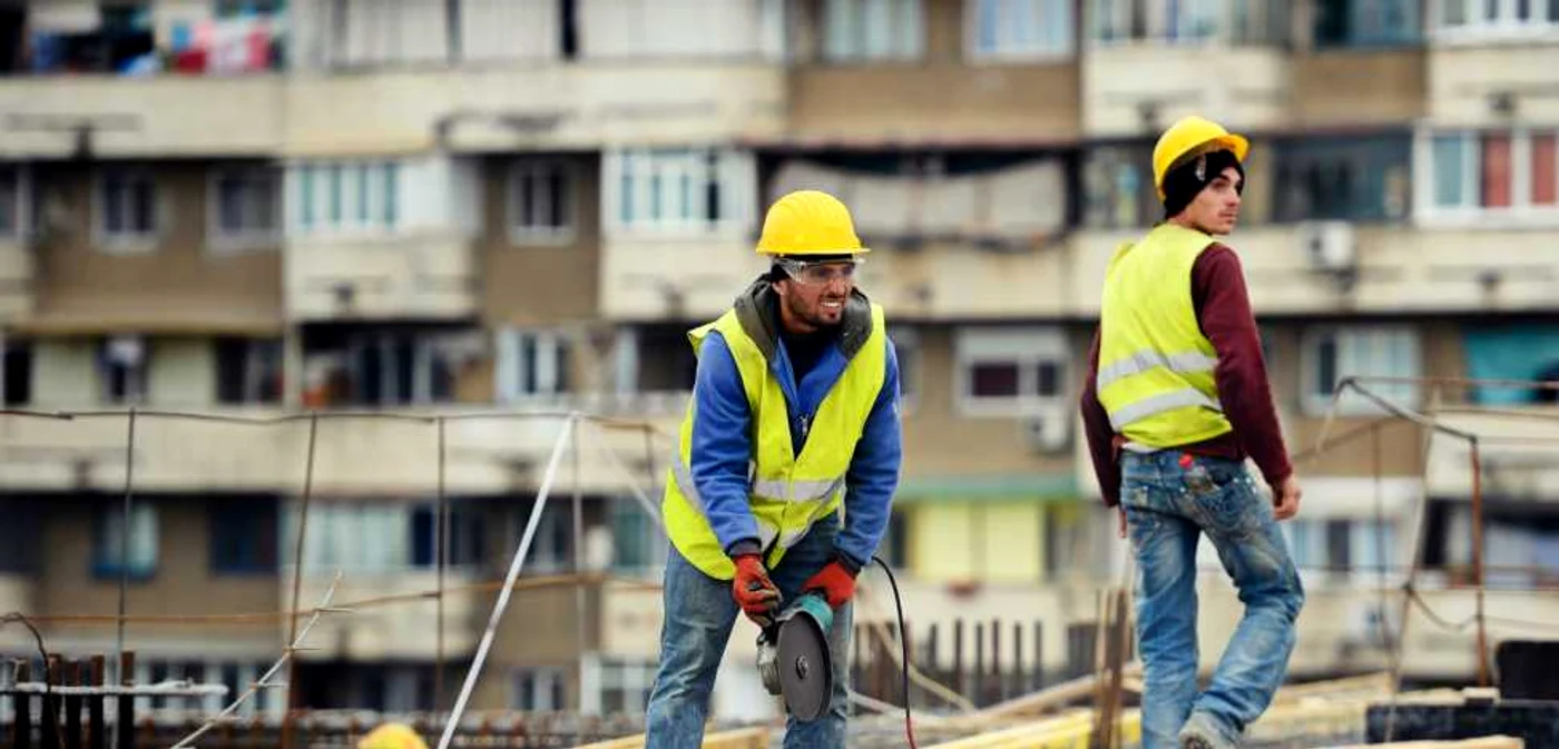 Cea mai mare creştere a numărului de autorizaţii de construire emise în luna martie s-a înregistrat în nord-vestul României FOTO Mediafax