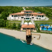 djokovic lvhglobal villa webp