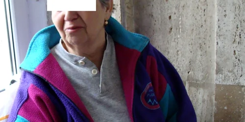 O mama îl plange pe fiul ei aflat in stare grava din cauza drogurilor