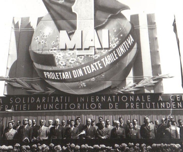 1-mai-de-la-revolt-s-ngeroas-la-ziua-muncii-cum-se-s-rb-torea-n-rom-nia-comunist-i-ce-ode-erau-aduse-conduc-torilor-iubi-i
