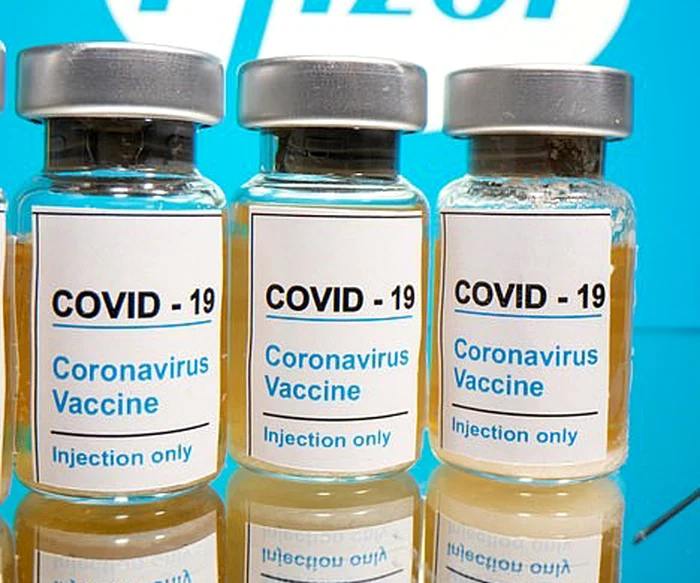 Oezlem Tuereci, 53 de ani, şi soţul ei, Ugur Sahin, 55 de ani, director executiv la Pfizer