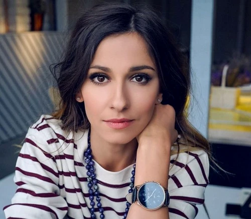 Dana Rogoz (30 de ani) s-a lăsat fotografiată în lenjerie intimăfoto: Arhiva Personală