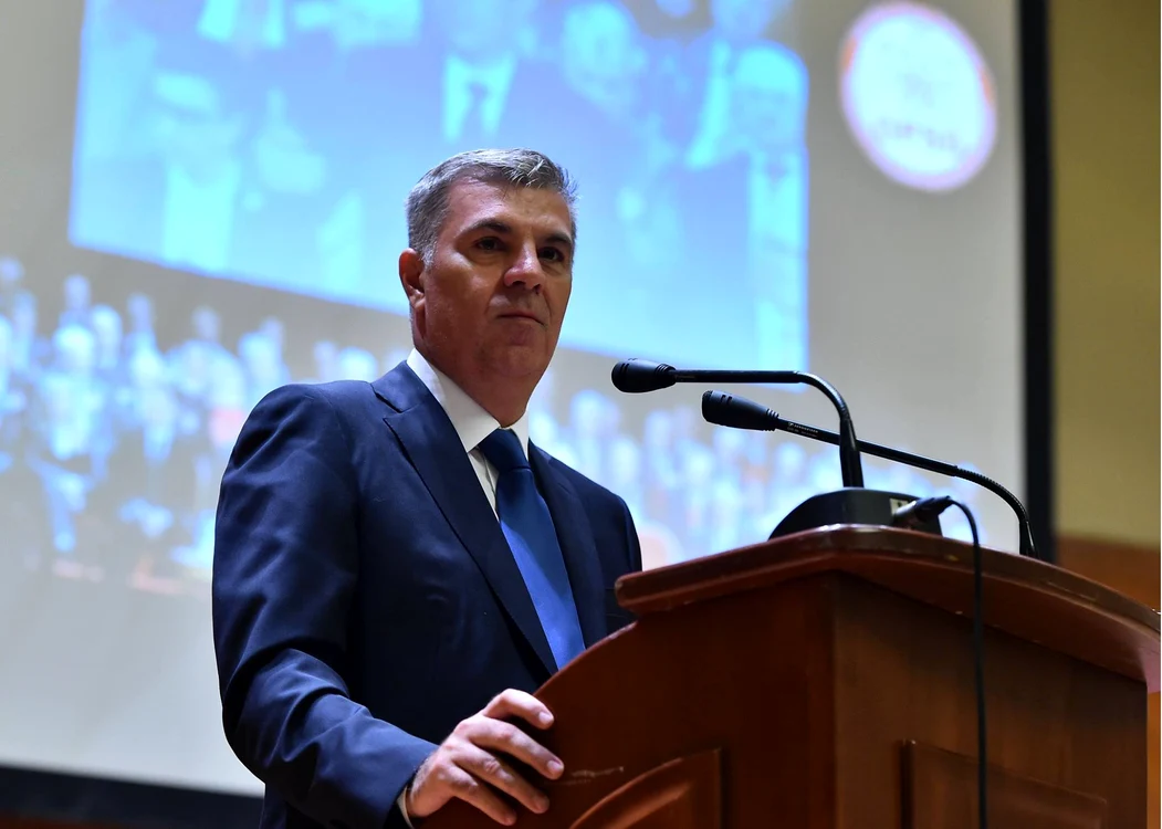 
    Valeriu Zgonea este președinte executiv al PSDFoto: Facebook  