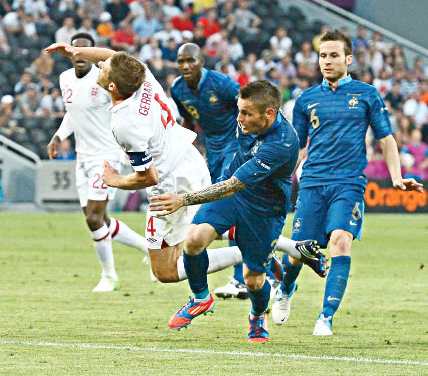 
    Franţa - Anglia 1-1 (fotografii: reuters)  