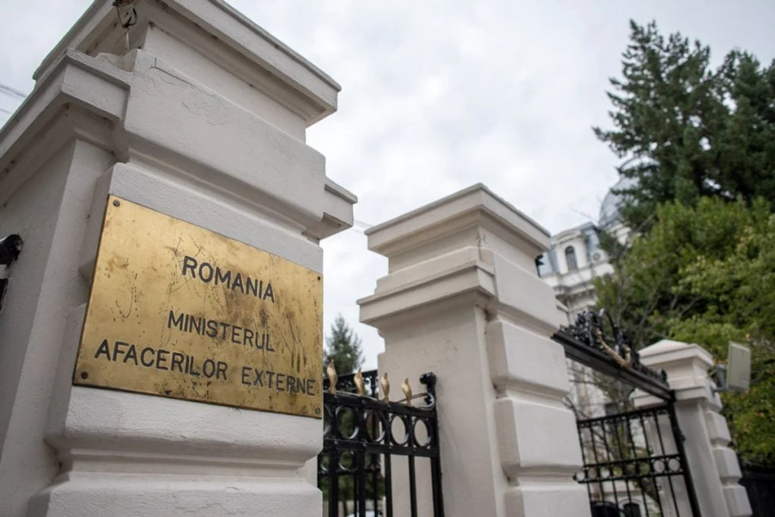 Statul român transformă funcționari locali în diplomați de ocazie / Sursa foto: G4media