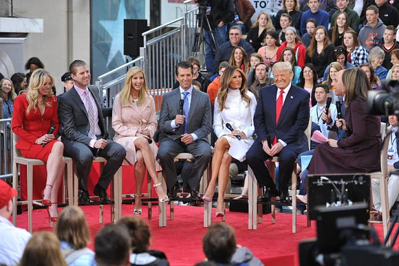 Familia Trump prosperă pe zi ce trece. A obținut 500 de milioane de dolari dintr-o afacere cripto, în timp ce investitorii au pierdut aproape tot