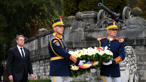 Klaus Iohannis funeraliile Regelui Mihai (2) jpeg