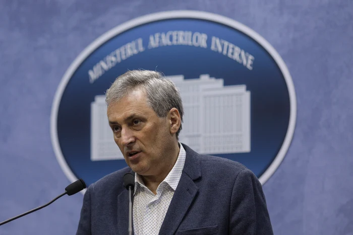 
    Ministrul de Interne Marcel Velafoto: Inquam Photos  