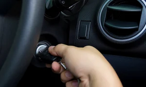 masina cheie motor istock jpg