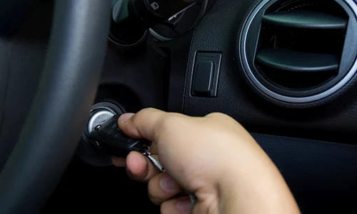 masina cheie motor istock jpg