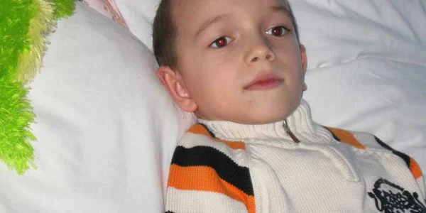  Andrei vrea să ajungă acasă, la frăţiorul lui