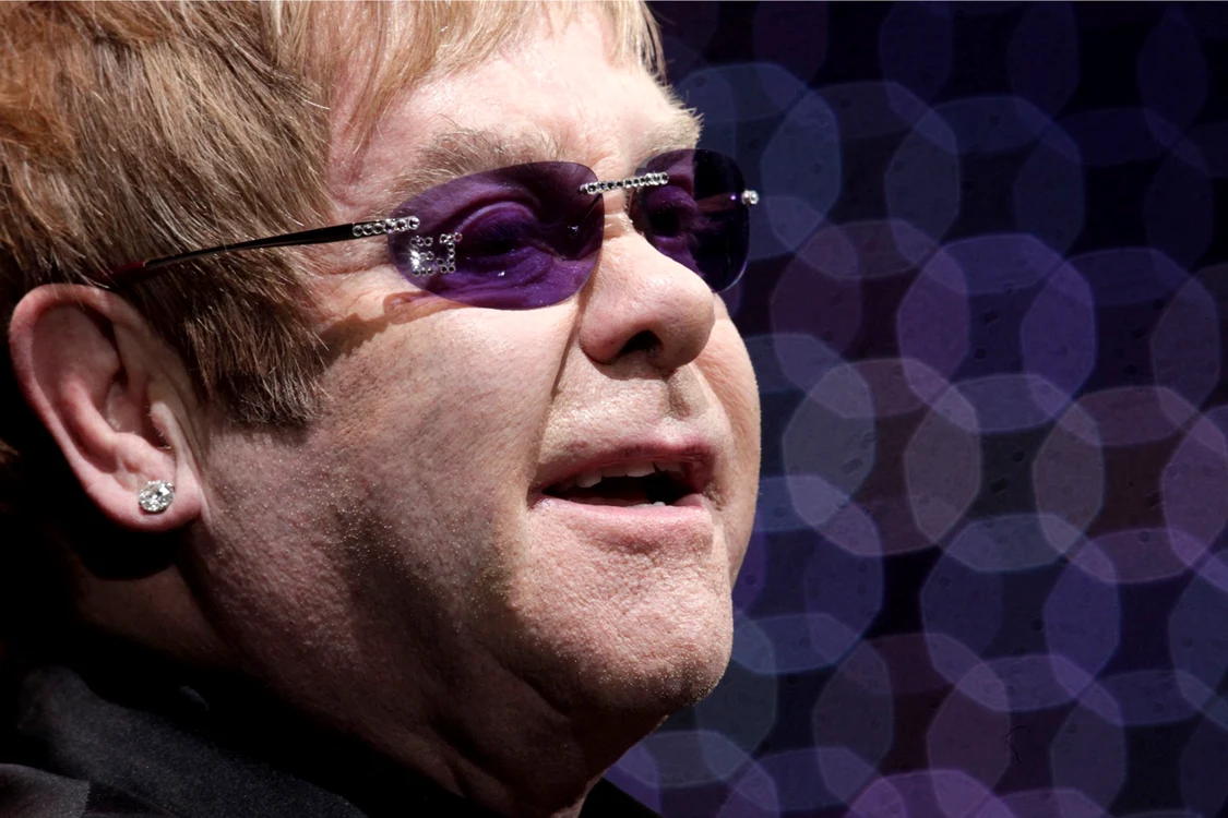 La rândul lui, Elton John a avut mari probleme cu drogurile