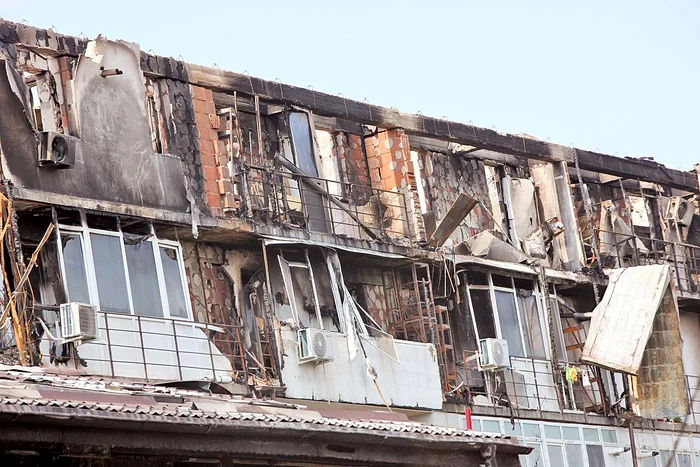 Imobilul este făcut scrum