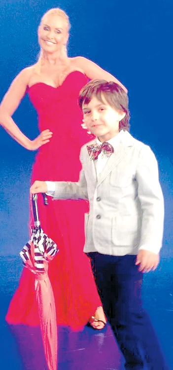
    Vica si Edan vor  dansa împreună  în Sâmbăta Mare,  la PRO TV  