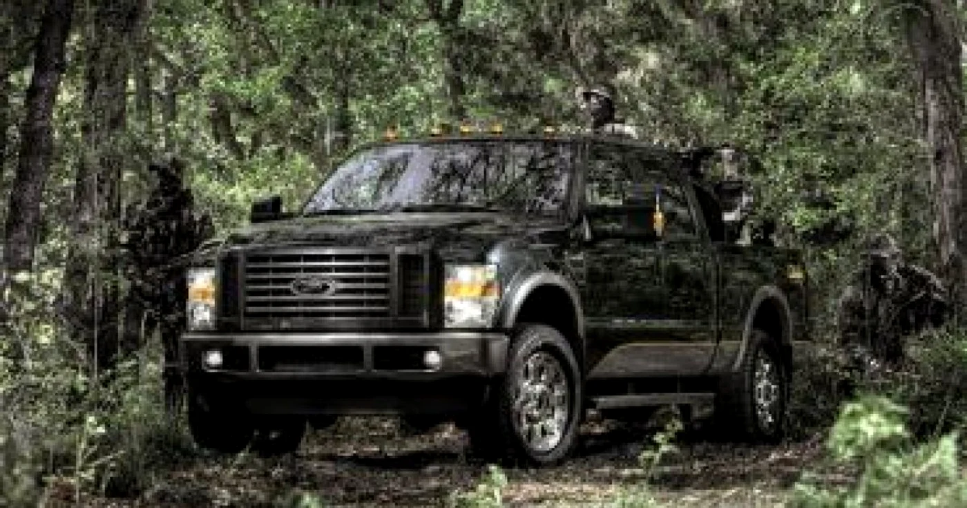 Ford se menţine cu greu pe piaţă