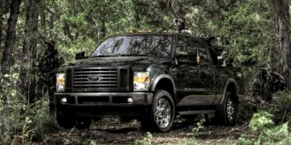 Ford se menţine cu greu pe piaţă